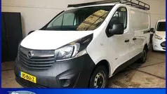 Wit Gebruikt 2016 Opel Vivaro Van | € 9.900 (Goede deal)