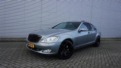 Grijs (metallic) Occasion 2008 Mercedes S320 Prestige Sedan | € 4.950 (Super prijs)