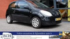 Zwart Gebruikt 2008 Renault Twingo Authentique Hatchback | € 1.250 (Eerlijke prijs)