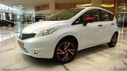 Wit (parellak) Gebruikt 2013 Nissan Note MPV | € 5.950 (Eerlijke prijs)