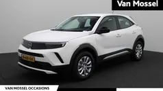Wit Gebruikt 2022 Opel Mokka-e Edition SUV | € 18.900 (Eerlijke prijs)