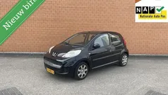 Zwart Gebruikt 2011 Peugeot 107 Hatchback | € 2.495 (Goede deal)