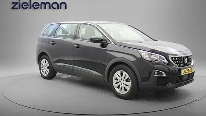 Occasion 2020 Peugeot 5008 Active SUV | € 15.845 (Super prijs)