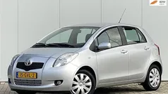 Gebruikt 2008 Toyota Yaris Sol Hatchback | € 7.490 (Eerlijke prijs)