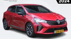 Rouge flamme nnp Gebruikt 2024 Renault Clio V Techno Hatchback | € 20.900 (Eerlijke prijs)