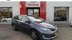 Gebruikt 2014 Toyota Auris Hybrid Plus Stationwagen | € 11.749 (Eerlijke prijs)