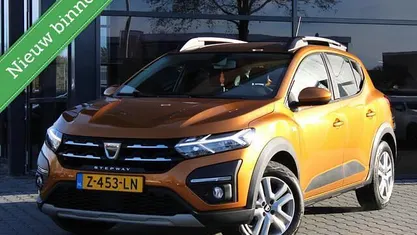 Gebruikt 2021 Dacia Sandero Stepway Hatchback | € 13.450 (Eerlijke prijs)