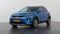 Blauw Gebruikt 2024 Kia Stonic SUV | € 22.435 (Eerlijke prijs)