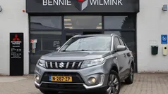 Grijs Gebruikt 2022 Suzuki Vitara SUV | € 21.895 (Eerlijke prijs)