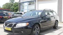 Zwart, metallic lak Gebruikt 2008 Volvo V70 Stationwagen | € 4.450 (Goede deal)