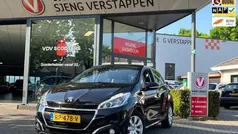 Gebruikt 2018 Peugeot 208 Hatchback | € 9.395 (Eerlijke prijs)