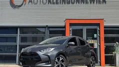 Gebruikt 2025 Toyota Yaris Hybrid Hatchback | € 28.940 (Eerlijke prijs)