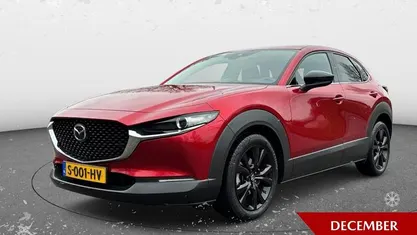 Rood (metallic) Gebruikt 2023 Mazda CX-30 Homura-Line SUV | € 31.950 (Eerlijke prijs)