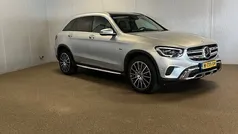 Gebruikt 2020 Mercedes GLC300e Luxury SUV | € 39.900 (Goede deal)
