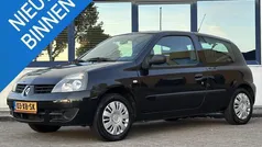 Zwart Gebruikt 2007 Renault Clio II Campus Hatchback | € 1.495 (Eerlijke prijs)