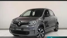 Grijs Gebruikt 2022 Renault Twingo LIMITED Hatchback | € 12.195 (Eerlijke prijs)