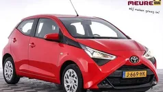 Gebruikt 2020 Toyota Aygo X-play Hatchback | € 13.990 (Eerlijke prijs)