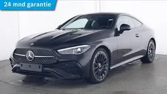 Zwart Gebruikt 2024 Mercedes 200 AMG line Coupé | € 65.750 (Eerlijke prijs)
