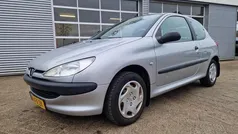 Grijs Gebruikt 2000 Peugeot 206 Hatchback | € 899 (Eerlijke prijs)
