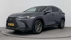 Gebruikt 2025 Lexus NX450h+ Executive Line SUV | € 65.450 (Eerlijke prijs)