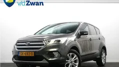 Grijs Gebruikt 2018 Ford Kuga Titanium SUV | € 16.450 (Goede deal)