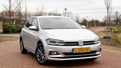 Grijs Gebruikt 2017 VW Polo Highline Hatchback | € 17.490 (Eerlijke prijs)