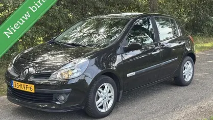 Occasion Renault Clio II Rip Curl 101 PK (74 kW) 2009 Zwart Hatchback