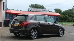 Bruin Gebruikt 2018 Mercedes B180 Business MPV | € 21.950 (Eerlijke prijs)