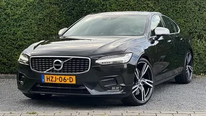 Zwart Gebruikt 2017 Volvo S90 R-Design Sedan | € 26.500 (Eerlijke prijs)