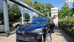 Zwart Gebruikt 2024 Toyota Yaris Cross Active SUV | € 28.900 (Eerlijke prijs)