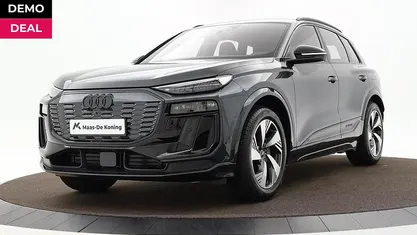 Grijs Nieuw 2025 Audi Q6 e-tron S-Line SUV | € 71.990 (Super prijs)