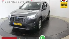 Grijs Gebruikt 2020 Toyota RAV4 Hybrid SUV | € 24.740 (Eerlijke prijs)