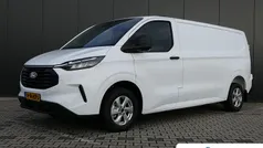 Gebruikt 2024 Ford Transit Custom Trend Van | € 33.272 (Eerlijke prijs)