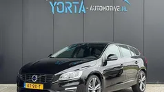 Zwart, metallic lak Gebruikt 2016 Volvo V60 Stationwagen | € 14.950 (Eerlijke prijs)