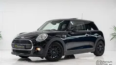 Zwart Gebruikt 2018 Mini ONE Hatchback | € 16.900 (Eerlijke prijs)
