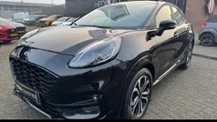 Zwart Gebruikt 2023 Ford Puma ST-Line SUV | € 20.945 (Eerlijke prijs)