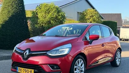 Occasion Renault Clio IV Intens 90 PK (66 kW) 2017 Hatchback