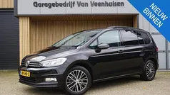 Zwart Gebruikt 2015 VW Touran Comfortline MPV | € 15.950 (Eerlijke prijs)