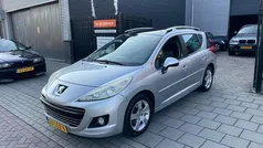 Grijs, metallic lak Gebruikt 2010 Peugeot 207 Stationwagen | € 2.999 (Eerlijke prijs)