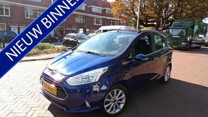 Blauw Gebruikt 2016 Ford B-MAX Titanium MPV | € 6.944 (Eerlijke prijs)
