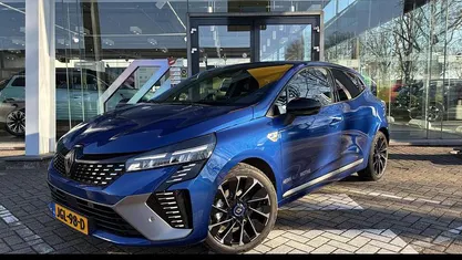 Occasion Renault Clio V Esprit Alpine 143 PK (105 kW) 2025 Hatchback