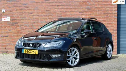 Occasion Seat Leon FR 150 PK (110 kW) 2015 Zwart Hatchback