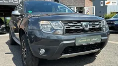 Grijs Gebruikt 2017 Dacia Duster Black Shadow SUV | € 11.450 (Goede deal)