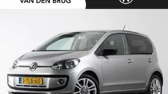 Grijs Gebruikt 2014 VW up! Groove Hatchback | € 9.900 (Eerlijke prijs)