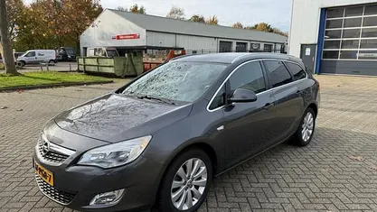 Gebruikt 2011 Opel Astra Cosmo Stationwagen | € 2.850 (Eerlijke prijs)