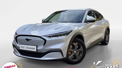Space white Gebruikt 2023 Ford Mustang Mach-E SUV | € 33.940 (Eerlijke prijs)