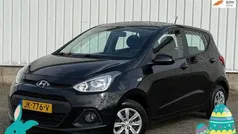 Zwart Gebruikt 2017 Hyundai i10 Comfort Hatchback | € 6.599 (Eerlijke prijs)