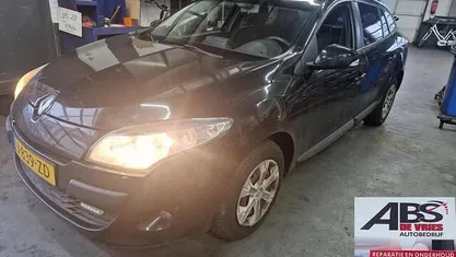 Zwart Occasion 2010 Renault Mégane GrandTour Expression Stationwagen | € 799 (Super prijs)