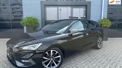 Zwart Gebruikt 2021 Seat Leon FR Hatchback | € 21.895 (Eerlijke prijs)