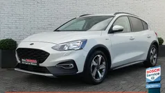 Creme Gebruikt 2019 Ford Focus Active Hatchback | € 15.950 (Eerlijke prijs)